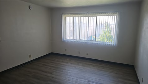 1030 Twixt Town Rd NE in Cedar Rapids, IA - Building Photo - Building Photo