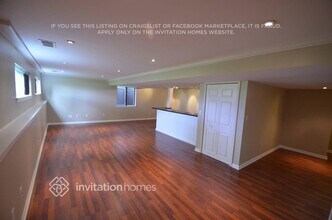 372 Sutton St in Yorkville, IL - Building Photo - Building Photo