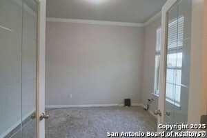 6818 Abbot Xing in San Antonio, TX - Building Photo - Building Photo