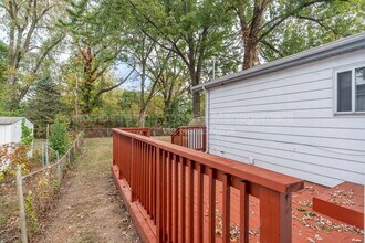 235 Moule Dr in Florissant, MO - Building Photo - Building Photo