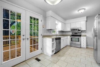 1111 Fenley Ave in Louisville, KY - Building Photo - Building Photo