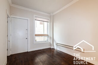 2907 N Mildred Ave, Unit 1A in Chicago, IL - Building Photo - Building Photo