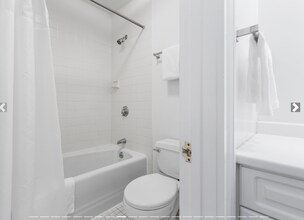 387 Commonwealth Ave, Unit 3 in Boston, MA - Foto de edificio - Building Photo