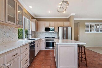 11805 Catania Ct in Moorpark, CA - Building Photo - Building Photo