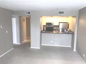 511 Aurora Ave in Naperville, IL - Building Photo - Building Photo