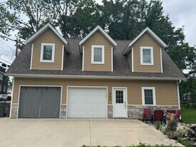 305 E Wylie St in Bloomington, IN - Building Photo