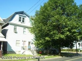 212-216 Academy St in Wilkes-Barre, PA - Building Photo