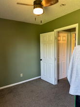2125 Quail Creek Dr in Lawrence, KS - Foto de edificio - Building Photo