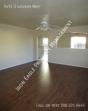 5491 S Loughs Way in Boise, ID - Building Photo - Building Photo
