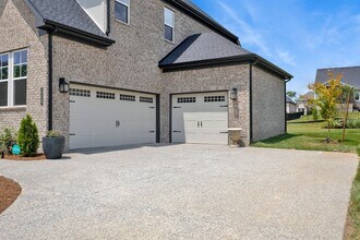 3339 Cherry Jack Ln in Thompson's Station, TN - Building Photo - Building Photo
