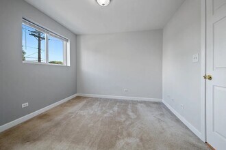 6424 N Ridge Blvd in Chicago, IL - Building Photo - Building Photo