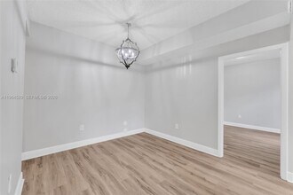 2331 NW 96th Terrace in Pembroke Pines, FL - Building Photo - Building Photo