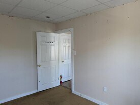 437 Bay St in Taunton, MA - Building Photo