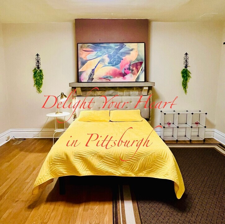 40 Chalfonte Ave, Unit #1 in Pittsburgh, PA - Building Photo