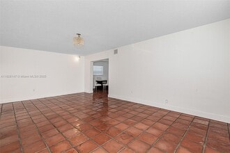 309 Bird Rd in Coral Gables, FL - Building Photo - Building Photo