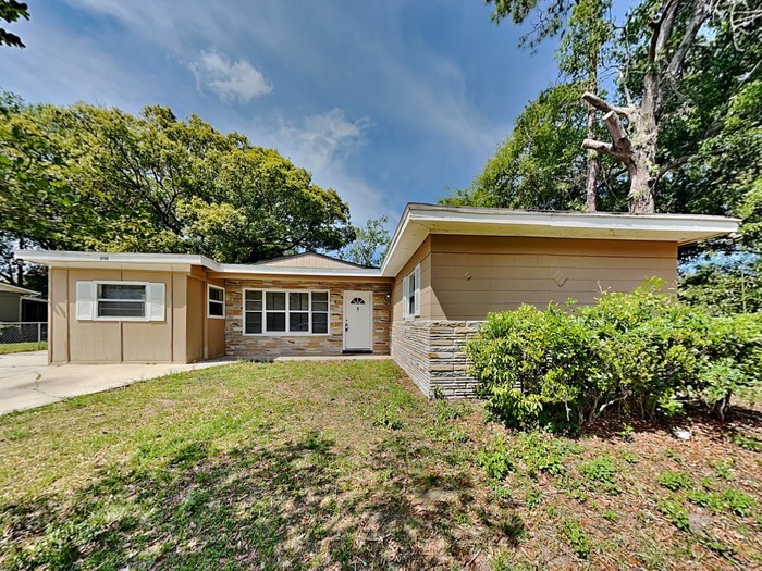 2236 Looking Glass Ln in Jacksonville, FL - Building Photo