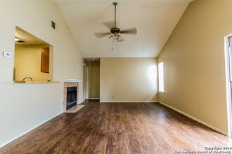 7003 Silver Canyon in San Antonio, TX - Building Photo - Building Photo