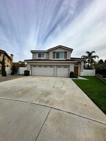 4491 Via Marquesa in Camarillo, CA - Building Photo