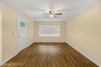 175 NW Valencia Rd in Melbourne, FL - Building Photo - Building Photo