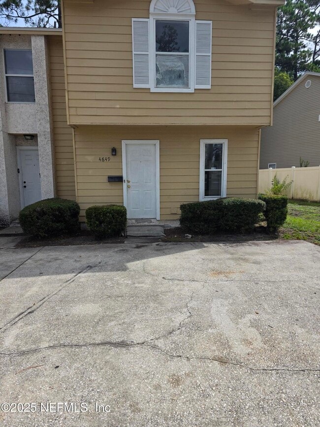property at 4649 Barnes Rd S