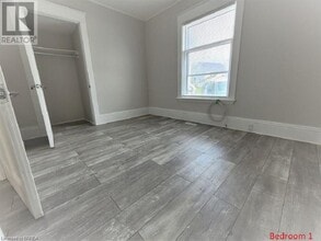 167 Erie Ave in Brantford, ON - Building Photo - Building Photo