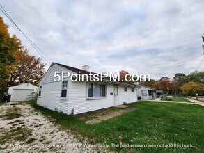 1032 Andrew St in Akron, OH - Building Photo - Building Photo