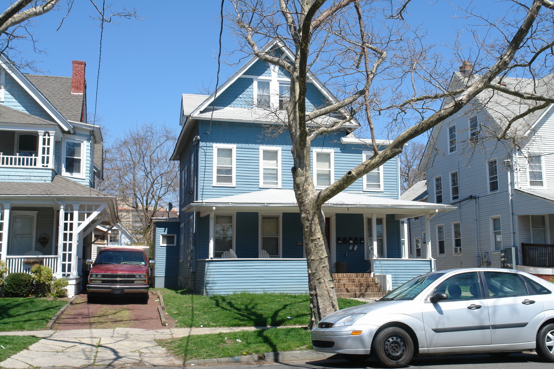 507 6th Ave in Asbury Park, NJ - Building Photo