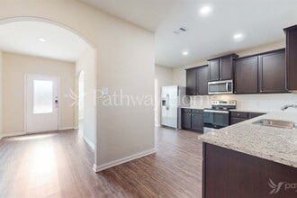 1712 Blue Water Ct in Crowley, TX - Building Photo - Building Photo