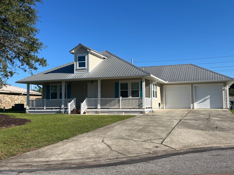 5410 Ponte Verde Dr in Pensacola, FL - Building Photo