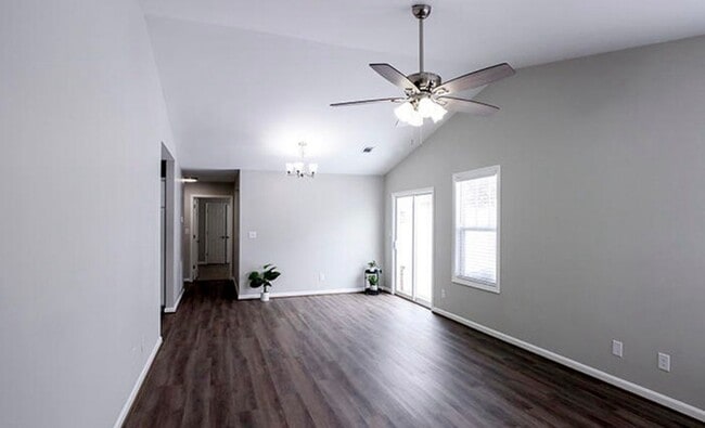 3721 Tuscany Valley Dr in Louisville, KY - Building Photo - Building Photo