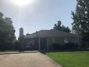 Champion Place Apartments & Duplexes in Texarkana, TX - Foto de edificio - Other