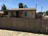 5020 W Ramsey St in Banning, CA - Foto de edificio - Building Photo