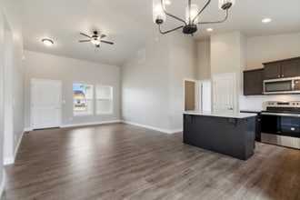 1407 Blue Grouse Way in Twin Falls, ID - Building Photo - Building Photo