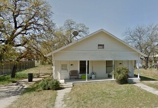 1515 Vincent St, Unit 1515 in Brownwood, TX - Building Photo - Building Photo