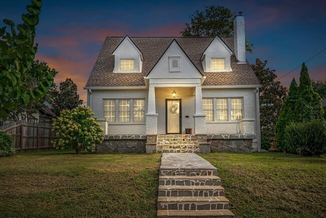 1514 Sweetbriar Ave in Nashville, TN - Building Photo - Building Photo