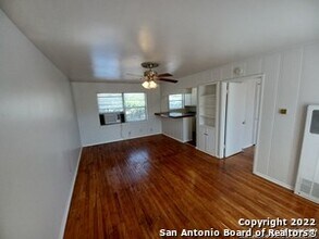 803 Eleanor Ave in San Antonio, TX - Building Photo - Building Photo