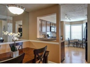 4101 Riverlook Pkwy SE in Marietta, GA - Foto de edificio - Building Photo