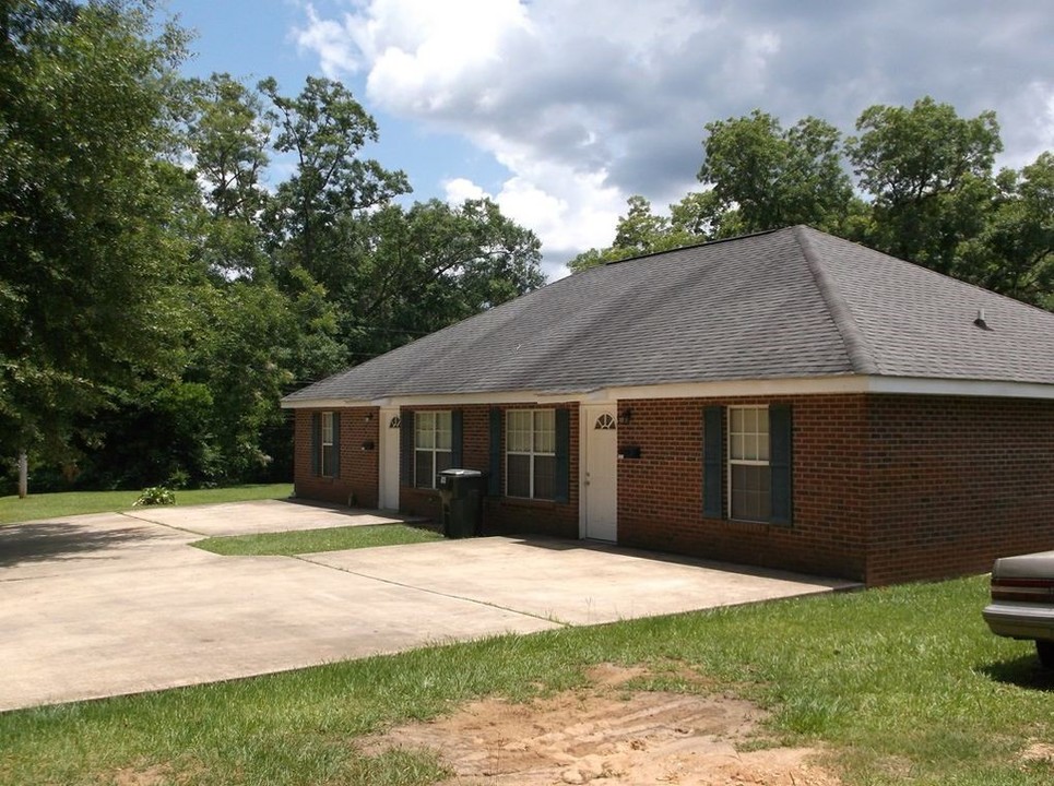 Meadville Street Apartments in Summit, MS - Building Photo