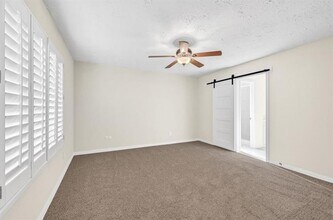 8306 Wind Forest Dr in Houston, TX - Building Photo - Building Photo