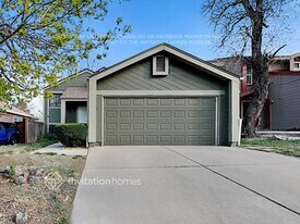17866 E Ada Dr in Aurora, CO - Building Photo