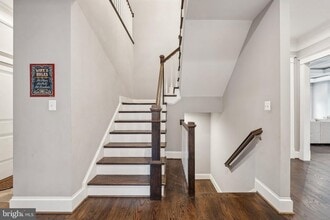6636 Gordon Ave in Falls Church, VA - Building Photo - Building Photo