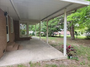 2729 Hillcrest St NE in Orangeburg, SC - Building Photo - Building Photo