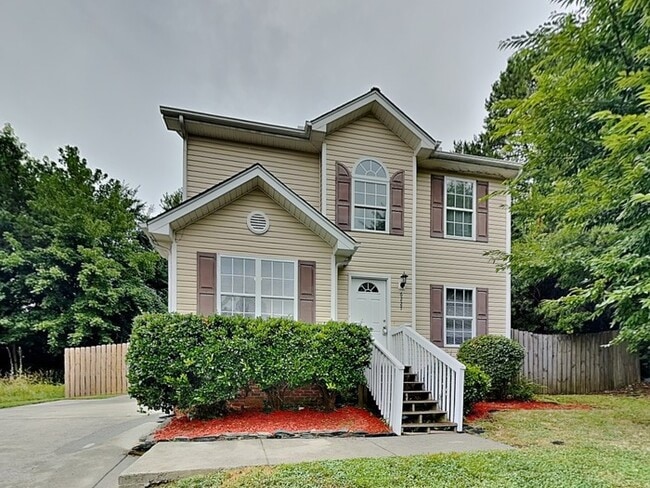 6227 Dumont Ln