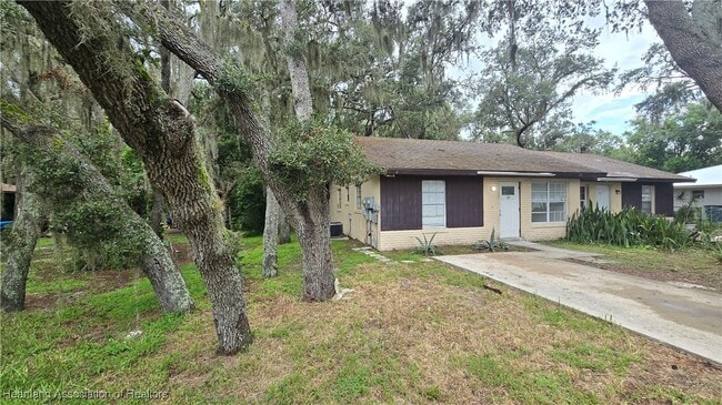 2019 Colmar Ave in Sebring, FL - Building Photo - Building Photo