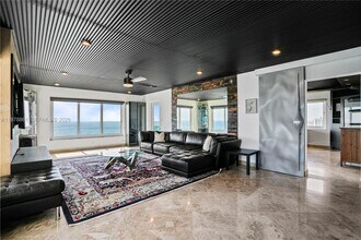 1151 N Fort Lauderdale Beach Blvd in Fort Lauderdale, FL - Building Photo - Building Photo