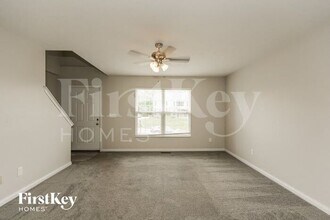 10319 McCauley Dr in Independence, KY - Building Photo - Building Photo