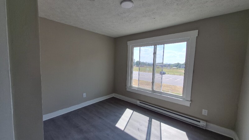 912 Riverview Terrace in Dayton, OH - Foto de edificio