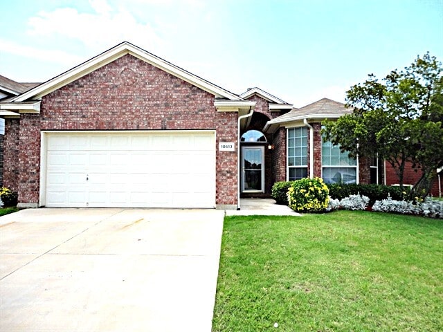 property at 10613 Big Oak Dr