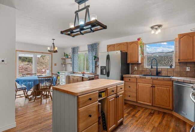 3 Gringo Gulch Rd in Placitas, NM - Building Photo - Building Photo