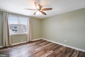 807 Surrey Ln in Glenolden, PA - Building Photo - Building Photo